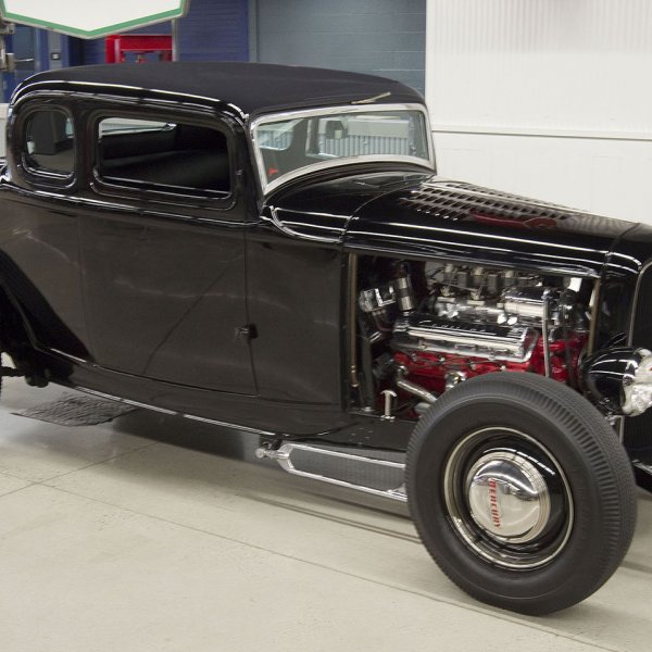 1932 Ford 5-Window Coupe - Jim Busby